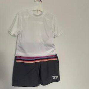 Reebok Boys' 2-Piece Rash guard Swim Set – Size 9/10 – UPF 50+ white-gray